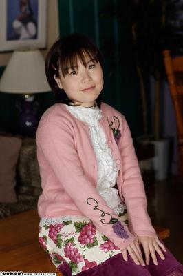 modelo nude japonês Aki Soyoka