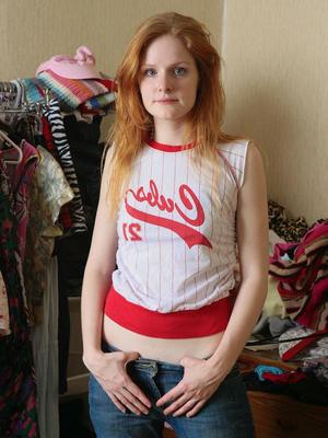 Young Nanna's Bush Natural redhead