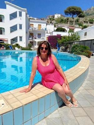Reife Frau hat einen geheimen BBC -Urlaub