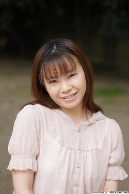 japanese nude model Tomomi Yasuda