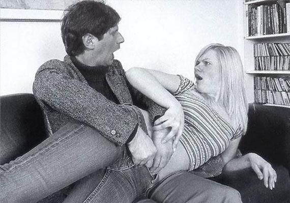 Retro Spanking Janus