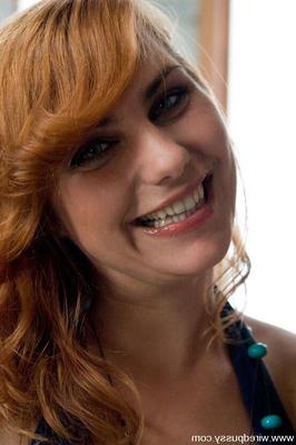 Modelo de esclavitud Molly Kink