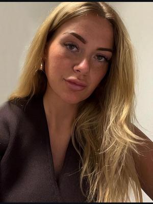Blond dutch slut 