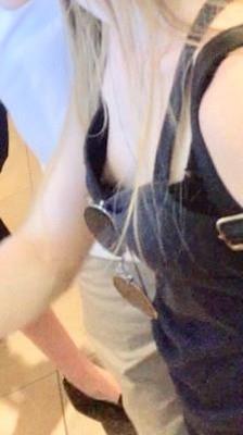 Downblouse und Blinken