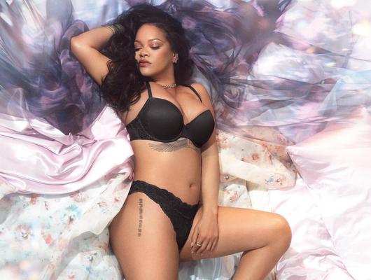 Rihanna für Savage X Fenty Mosaic Lace ()