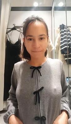 Emilie Kleine Französin MIT Harten Nippeln