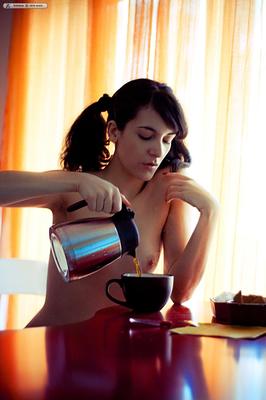 Zivity Kiitoksia Sunday Mornings (x)