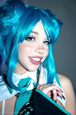 Alice Delish Hatsune Miku