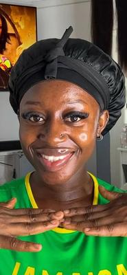 Ebony с минетом губами для глубокого уровня