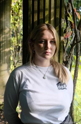 Spivi riesige Titten Big Ass tätowierte wunderschöne Analmädchen gemischte Schüsse