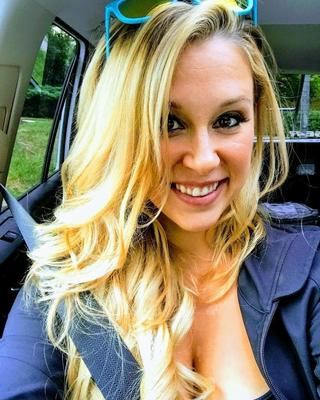 Puta de la esposa caliente