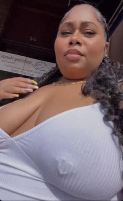 Ms pretty, Comment if you know her