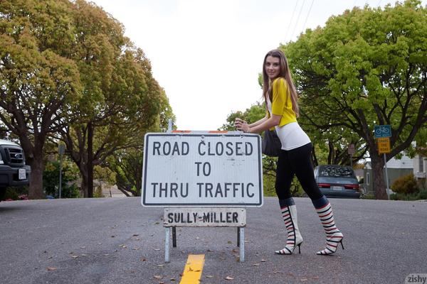 ガソリンブーツのShelby Dompnier