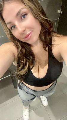Rene Big Butt Big Tits Curvy Brunette with Glasses Mixed Shots