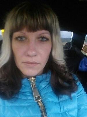 Beleza ucraniana loira Aliona de Kharkiv