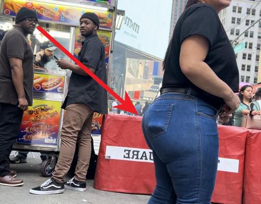 Candid Big Ass Amateur #