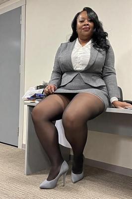 Ebony Pantyhose Beauties 