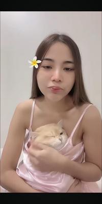 おっと乳首の覗き見