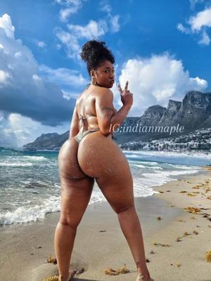IndianMaple(Roxy Reynolds Jr) 