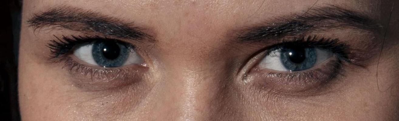 ギャビー・ベラ別名ベラ・ブルー・ホット・写真のみ