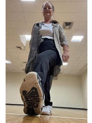 AI Imágenes: zapatillas y calcetines de maestro de educación física