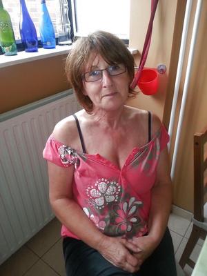 MATURE MILFS GRANNY 