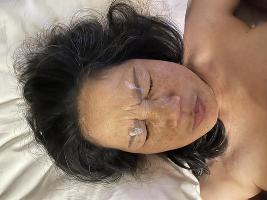 Diverse petite amie thaïlandaise