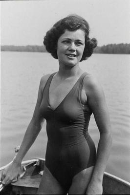 s Woman Felt up at the Lake