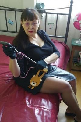 AI collection mature granny