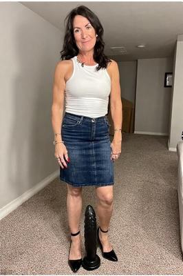 White moms and their dildoes