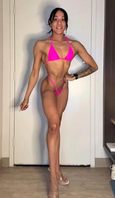 Ariana effrontée