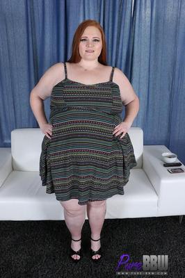 SSBBWジュリージンジャーレッドヘッドビューティー