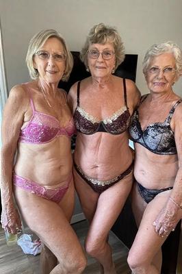 Fiesta de lencería de la abuela