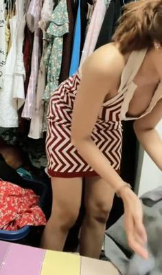 Asian Downblouse Nippel