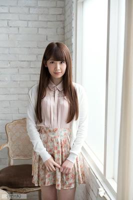 Tsumugi Akari Graphis akari彼女の人生で1日