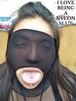 Minha ex Ana Ruiz é uma vagabunda de nylon que adora chupar pau