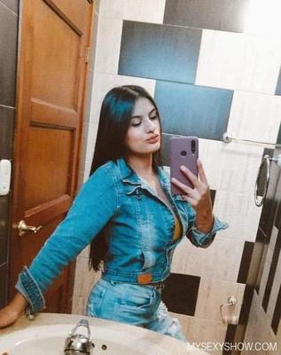 ABRIL_FOXXX_SQUIRT en mysexyshow.com