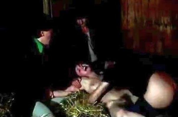 Capas de esclavitud y pantalla forzada Calidad de video más antigua mixta