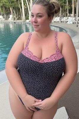 Swimwear (nn), vol. 