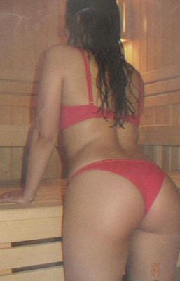 Sauna fun red bikini
